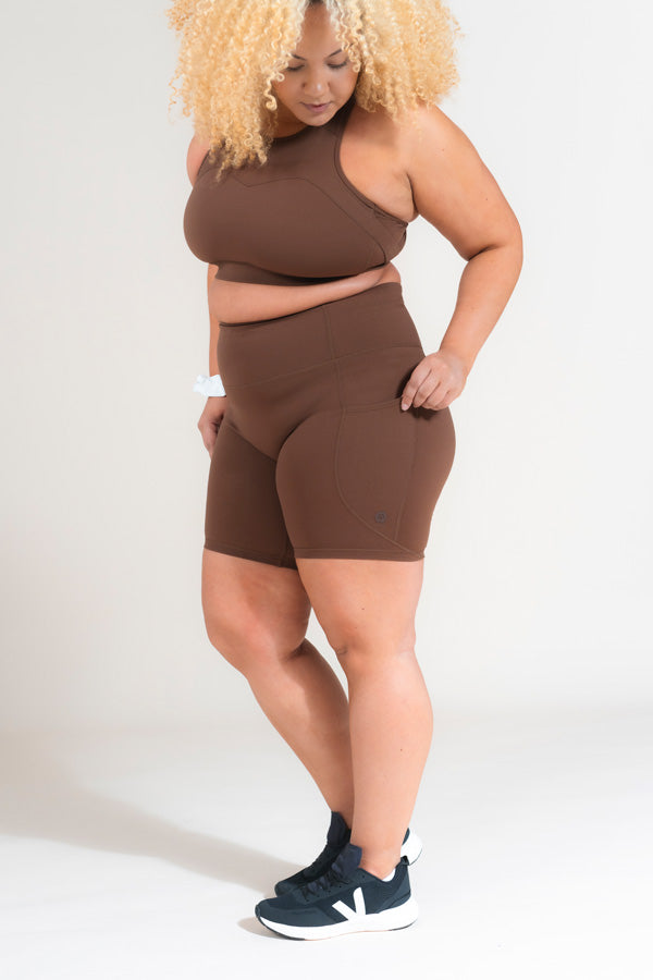 Uplift Pocket Short